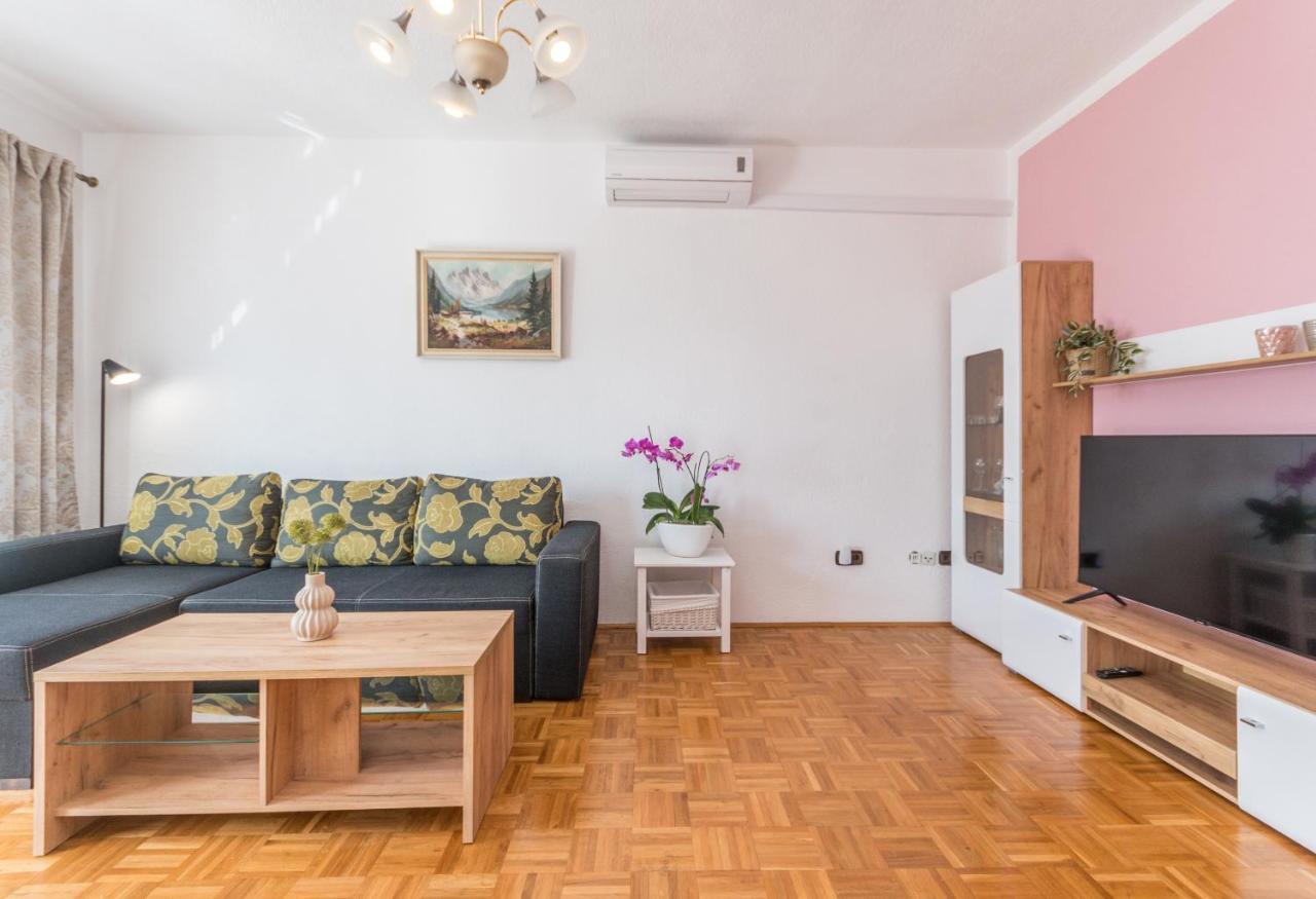 Mustel Travel Apartments Sveti Petar  Esterno foto