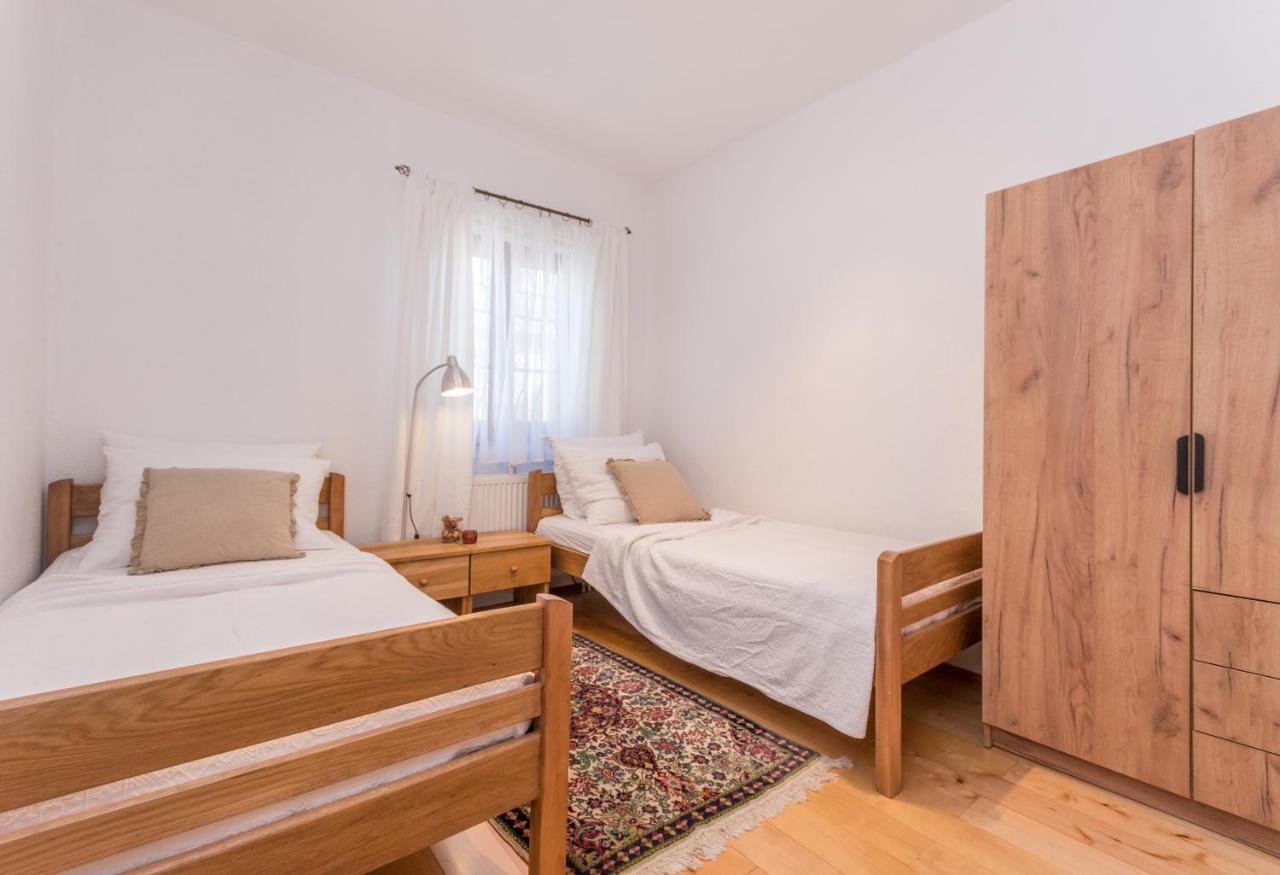 Mustel Travel Apartments Sveti Petar  Esterno foto